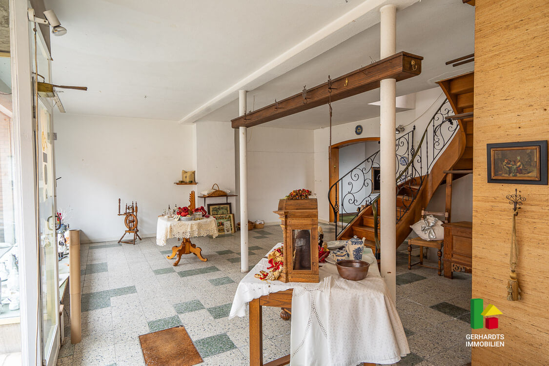 Haus mit Ladenlokal kaufen Brüggen – Laden a2 Haus mit Ladenlokal kaufen Brüggen - Laden a2