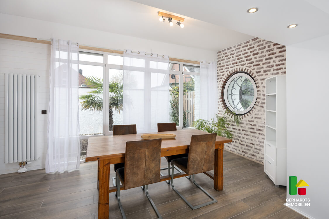 Haus mit Pool kaufen Brüggen - Esszimmer EG