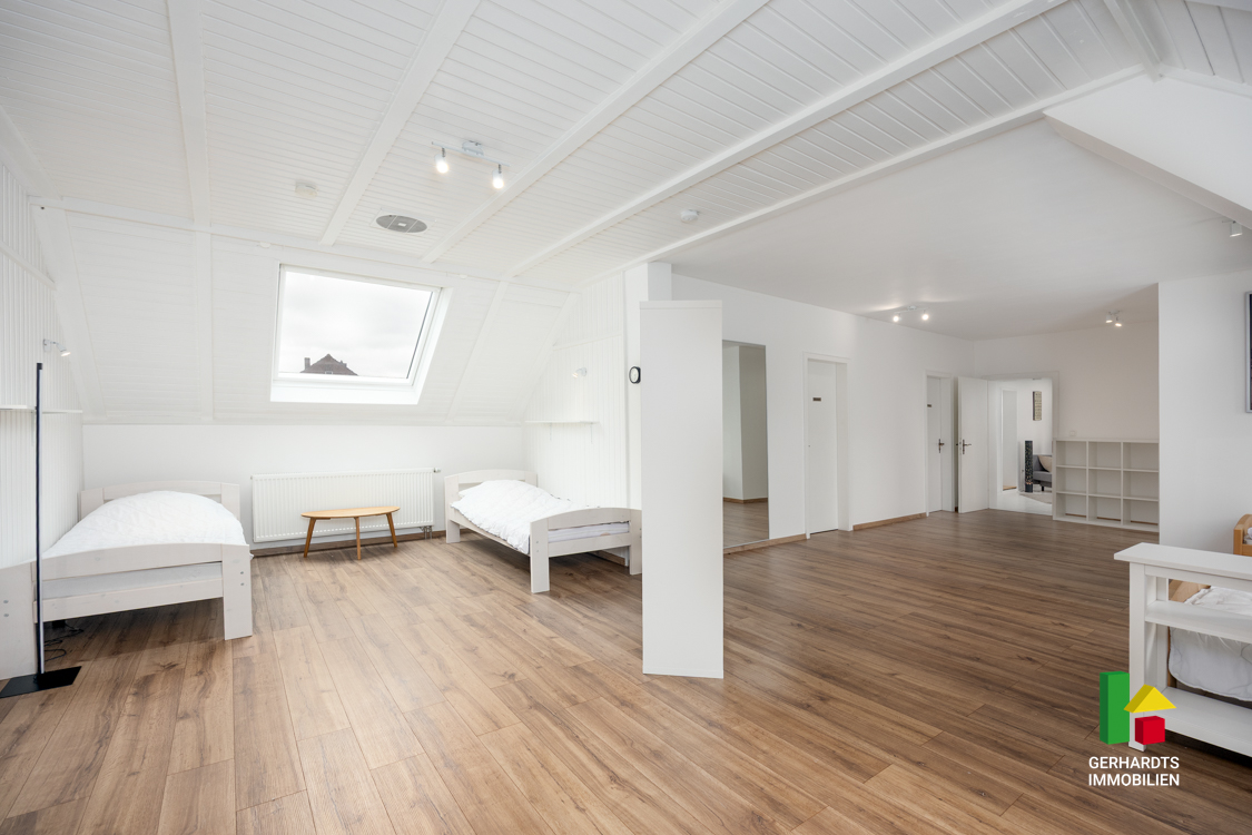 Haus mit Pool kaufen Brüggen - Studio