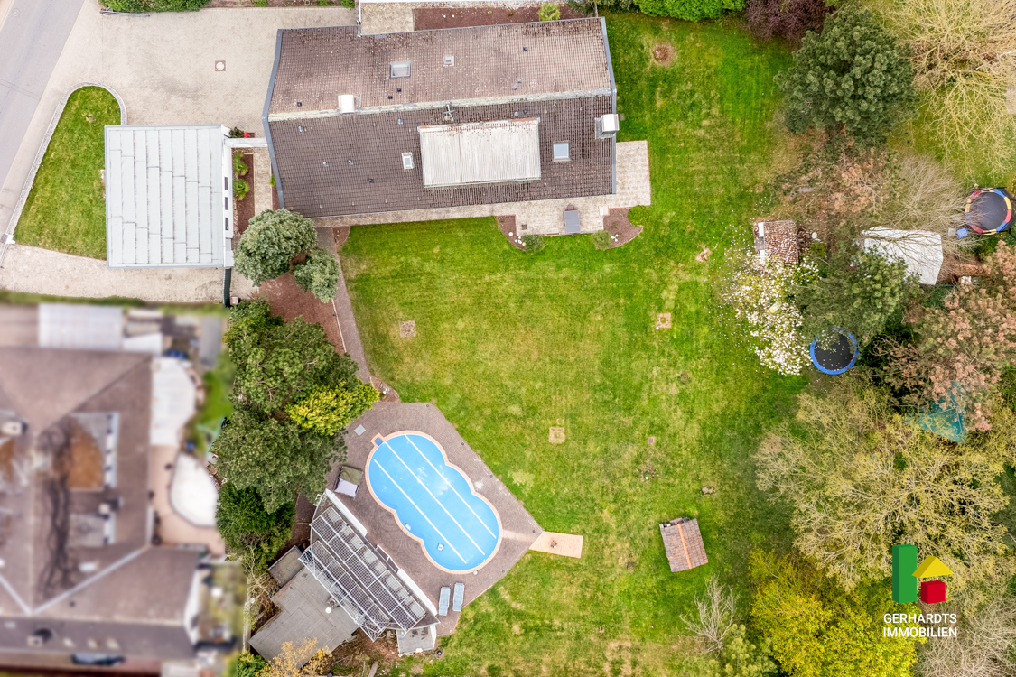 Haus mit Pool kaufen Brüggen - von Oben