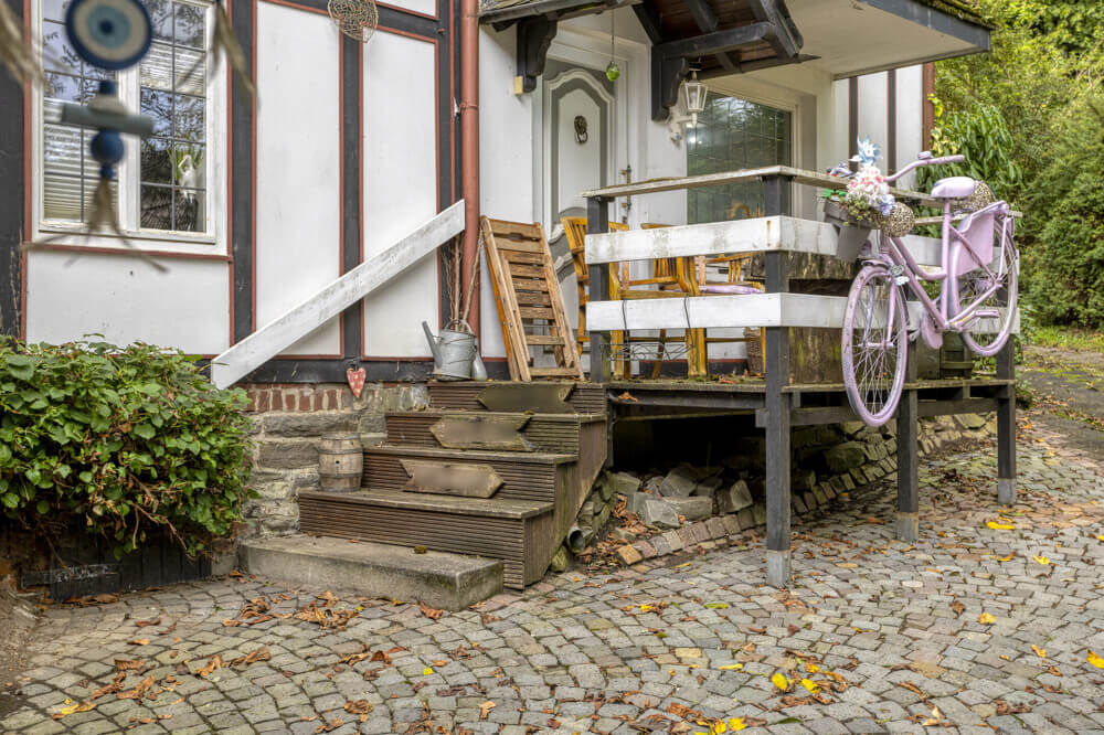 Landhaus – Wipperfürth – Aussenansicht – Eingang Landhaus - Wipperfürth - Aussenansicht - Eingang