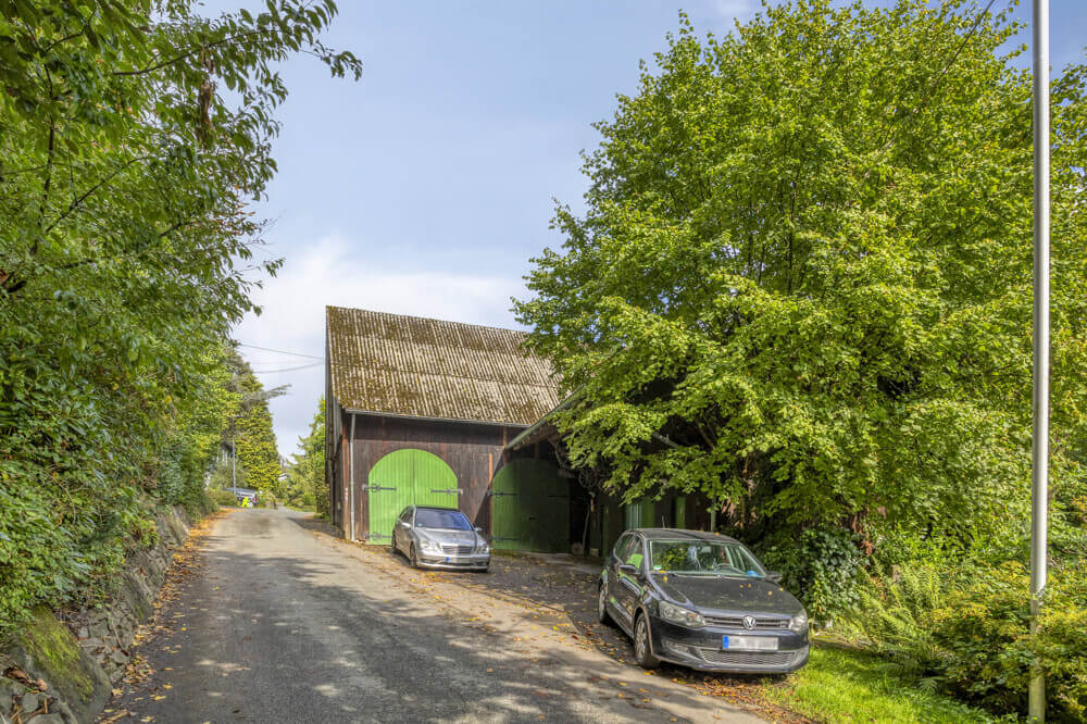 Landhaus – Wipperfürth – Aussenansicht – Garage Landhaus - Wipperfürth - Aussenansicht - Garage v2