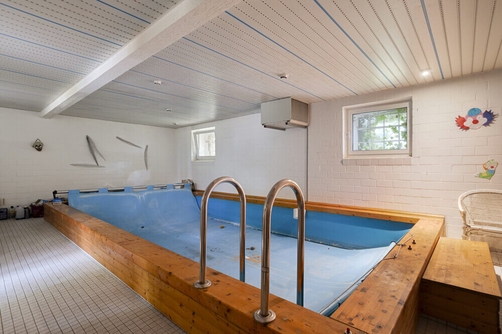 Landhaus – Wipperfürth – Innen-Pool Landhaus - Wipperfürth - Innen-Pool
